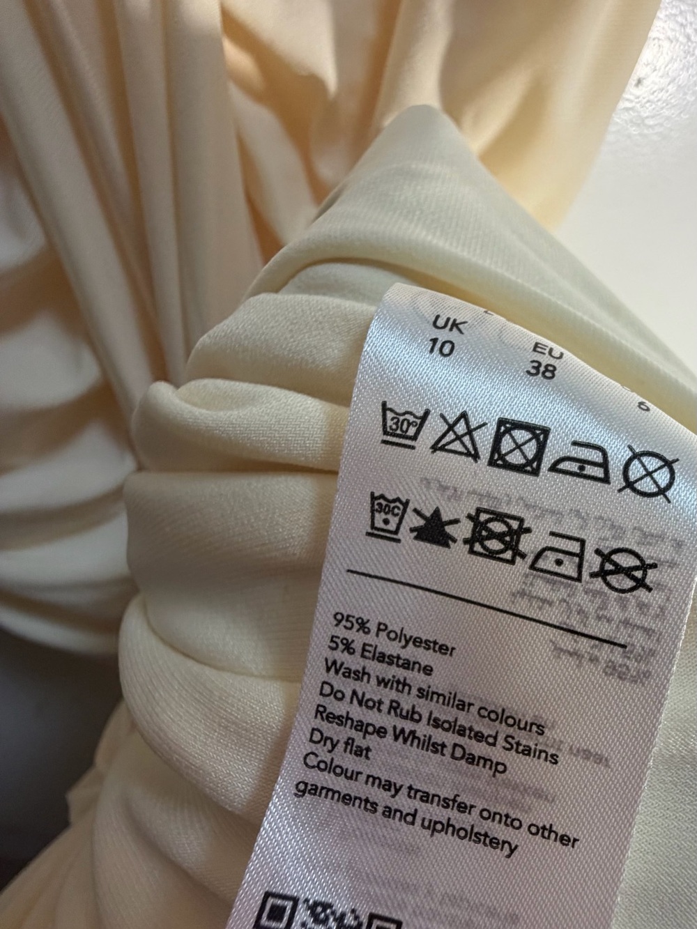 Club L London Lorenza Pale Lemon High-Neck Ruched Maxi Dress – Size US 6 - Picture 8 of 10
